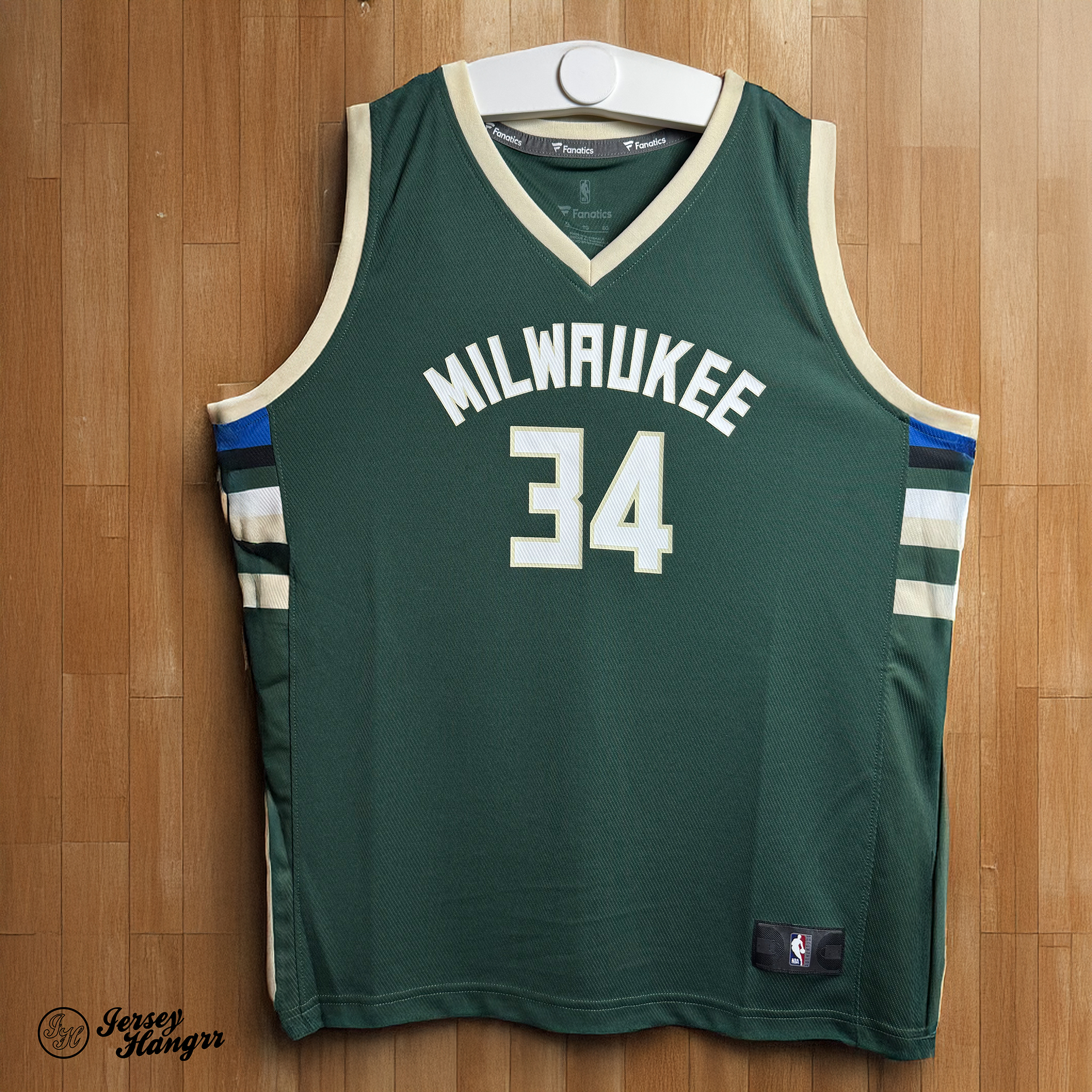 Jersey Hangrr displaying a sports jersey
